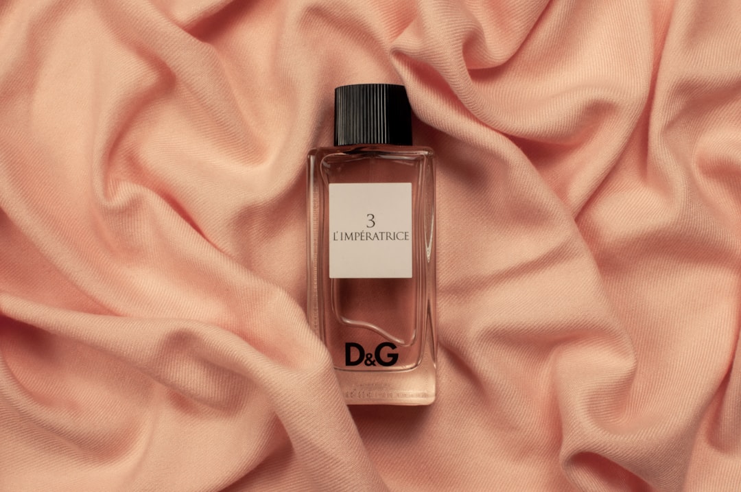 How To Layer Perfume